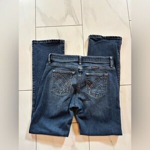 Wrangler Ultimate Riding Q-Baby Mid Rise Jeans / Size
7/8 x 30 Bootcut